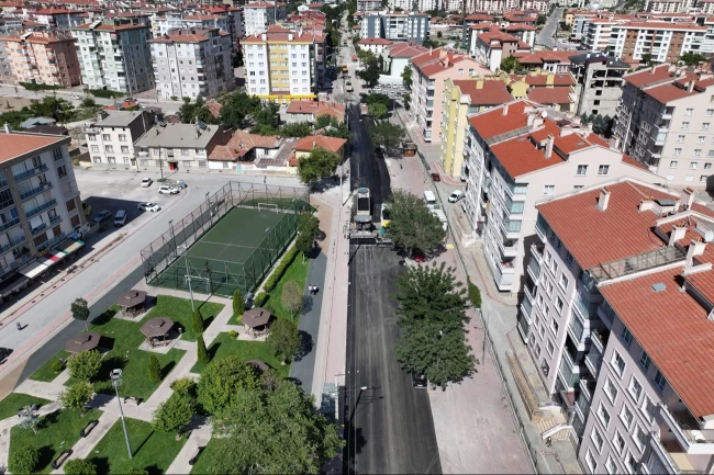 Karatay'da asfalt seferberliği