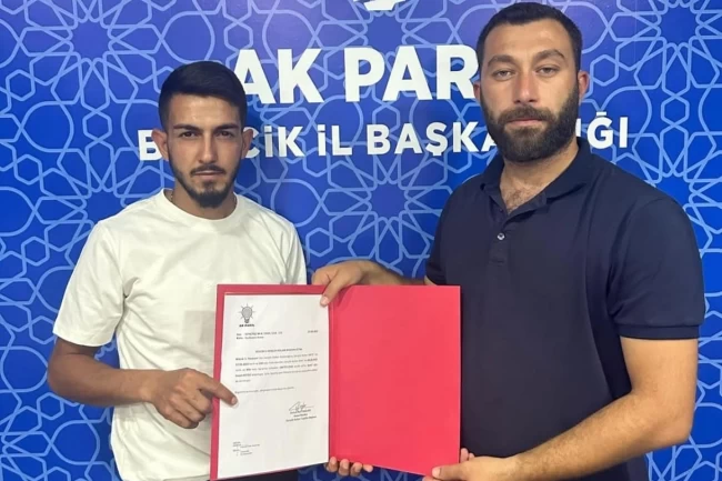 AK Parti Pazaryeri Gençlik'te bayrak değişimi