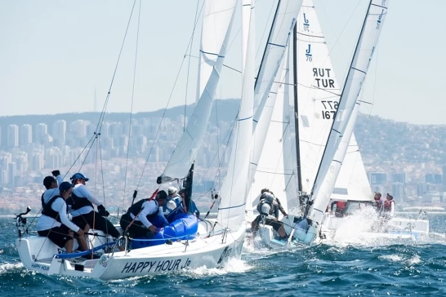 13. TAYK–Eker Olympos Regatta'da J70 fırtınası