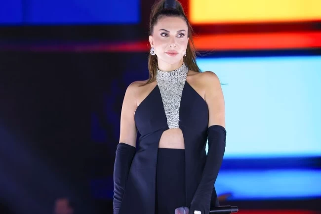 Nevşehir Ebru Yaşar'la coştu