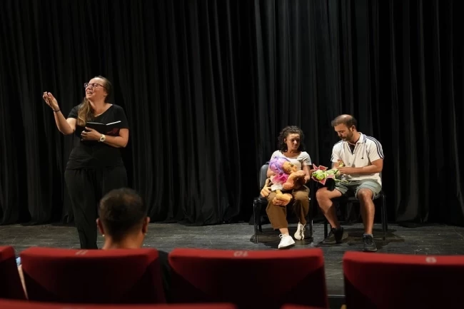 Şehir Tiyatrosu oyuncuları için kukla atölyesi düzenlendi