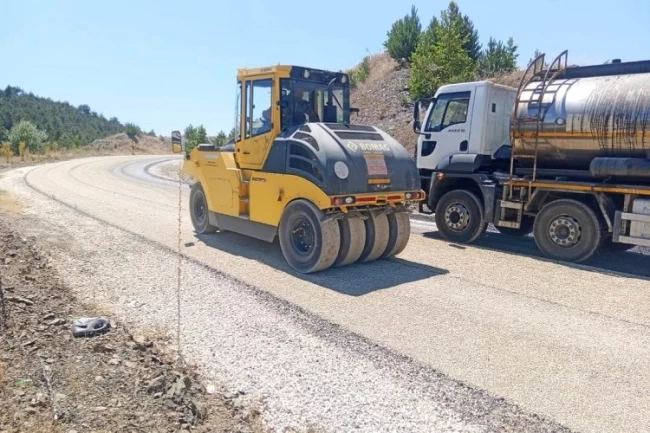 Dağ ilçelerinin yollarına Büyükşehir imzası