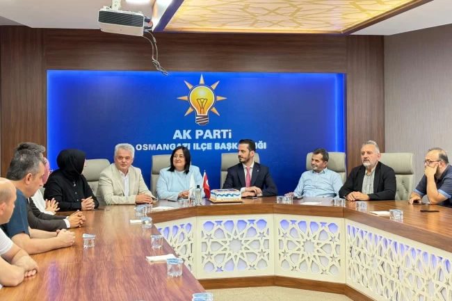 AK Parti Osmangazi'de 24. kuruluş yıl dönümü coşkusu