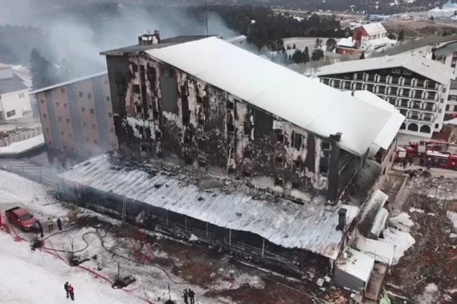 TMMOB Bursa'dan Uludağ Kervansaray Otel Yangını ile ilgili 27 sayfalık rapor: İhmaller zinciri can aldı