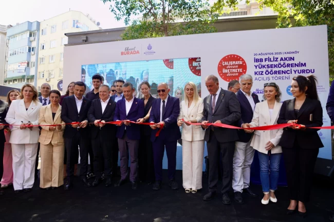 Kadıköy'de Filiz Akın Kız Öğrenci Yurdu hizmete açıldı