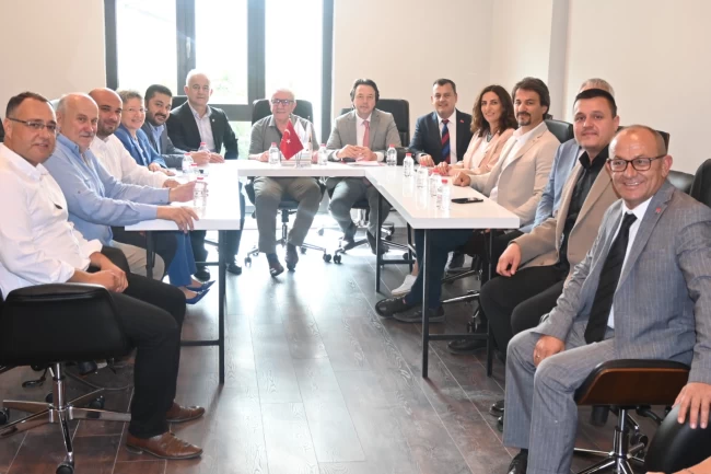 CHP milletvekilleri Kırklareli TSO'yu ziyaret etti