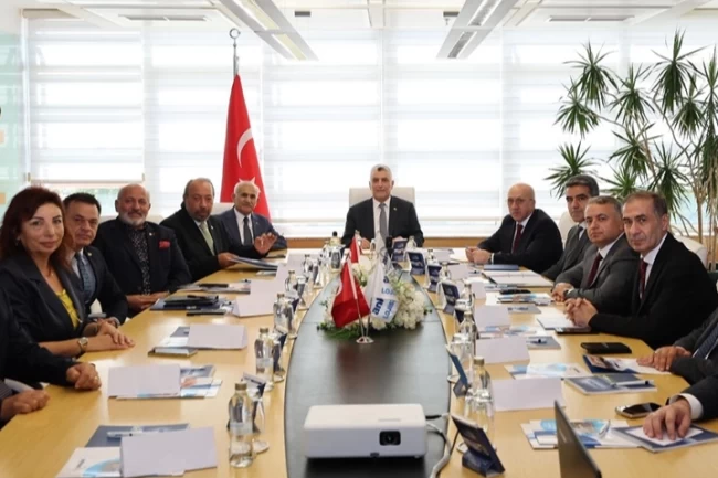 Bakan Bolat'tan Ankara Lojistik Üssü'nde stratejik buluşma