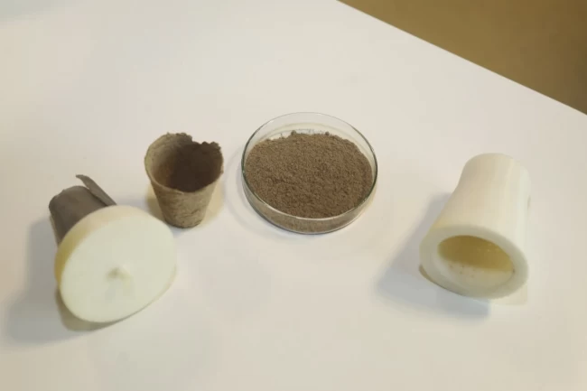 Kağıt atıkları doğa dostu saksılara dönüşüyor