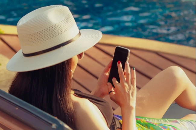 Tatildeyken misafir hizmetlerine anında ulaşım devri