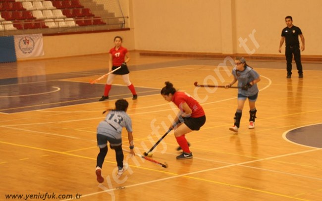 ZONGULDAK TAKIMLARI BÖLGESEL HOKEY MAÇLARINDA BAŞARI GÖSTEREMEDİ