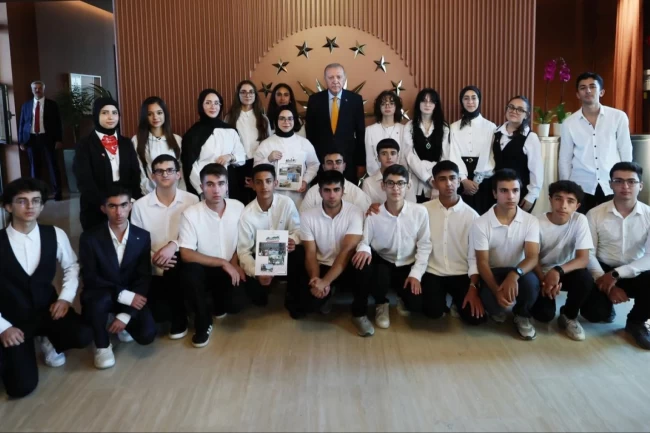 'Maziden Atiye' öğrencileri Ahlat Külliyesi'nde