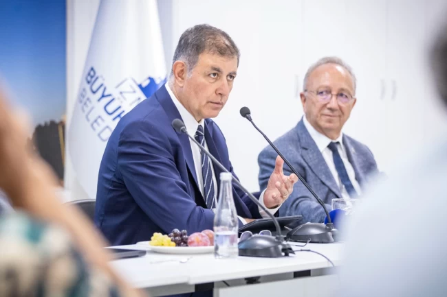 Başkan Tugay'dan gıda güvenliği için ortak akıl çağrısı