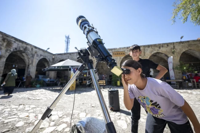 Mersin'in ilçelerinde gezici şenlik