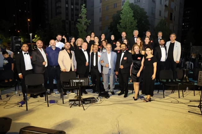 Kayseri Talas'ta zafer coşkusu sanat müziğiyle zirvede