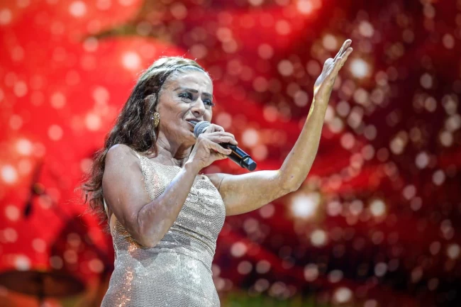 İEF'de Yıldız Tilbe rüzgarı