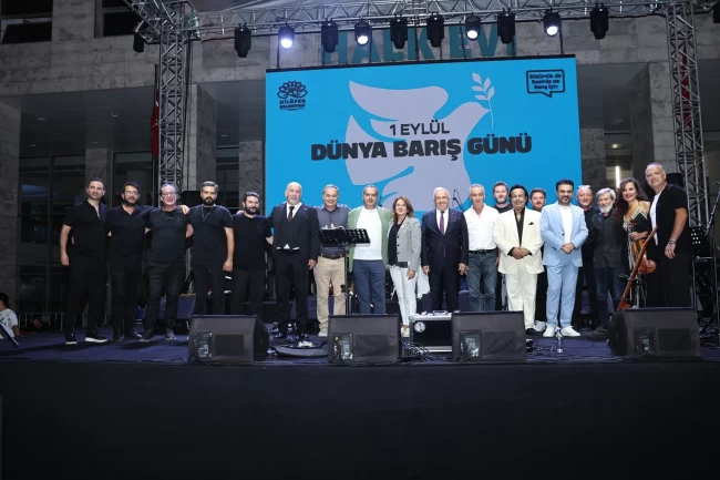 Barışın sesi Nilüfer'den yükseldi