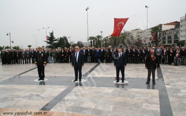 18 MART İÇİN GÖRKEMLİ TÖREN