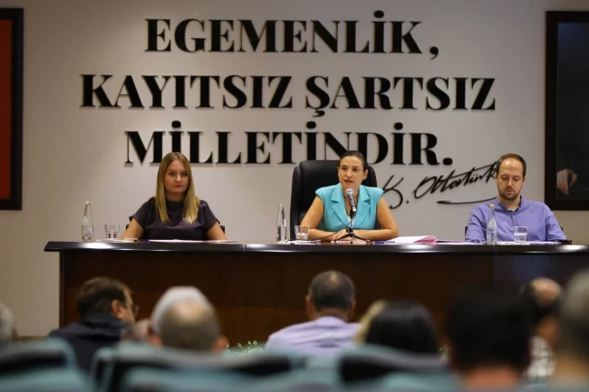 Efes Selçuk'ta TOKİ tartışmasına Başkan Sengel'den yanıt: Ruhsat yetkisi Bakanlıkta