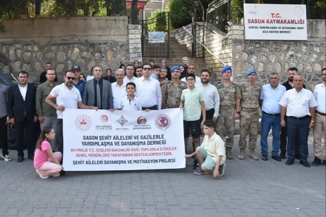 Batman Sason'da şehit ailelerine moral desteği