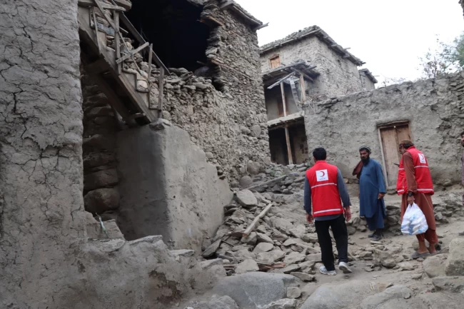 Türk Kızılayı'ndan Afganistan'a acil yardım eli
