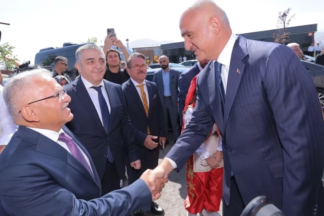 Türkiye Kültür Yolu Festivali Kayseri'de başladı