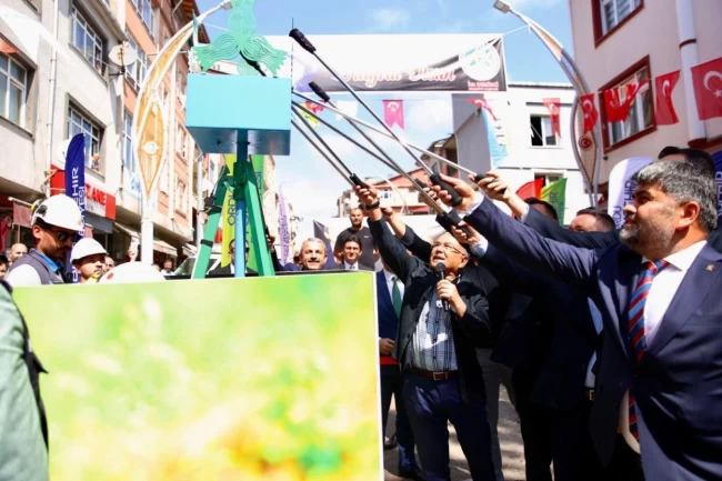 Akkuş'ta doğalgaz sevinci