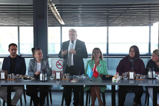 Bursa Nilüfer'de kadın dernekleri bir araya geldi