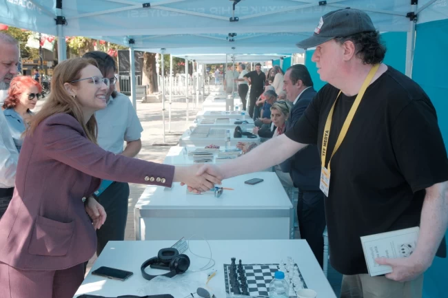 Kocaeli'nin yerel yazarları bu fuarda