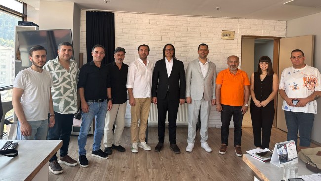 Anadolu Hastanesi Genel Müdürü Erdal Eryılmaz’dan BATİYAC’a ziyaret