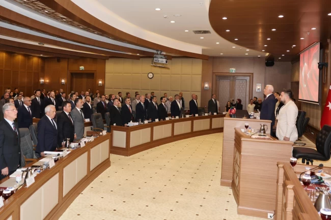 Bursa Büyükşehir Meclisi'nden kurtuluşa özel saygı