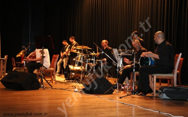 ŞİİR-MÜZİK DİNLETİSİ İLGİ ÇEKTİ