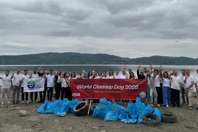 Dünya Temizlik Günü'nde sahillerde 474 Kg atık ve 12.800 izmarit toplandı