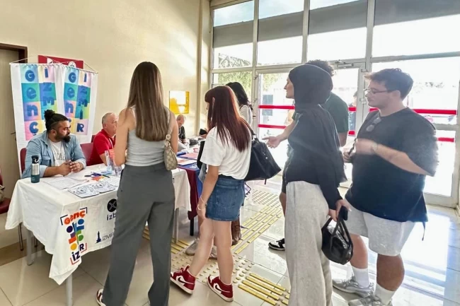 "Genç İzmir" üniversite kampüslerinde