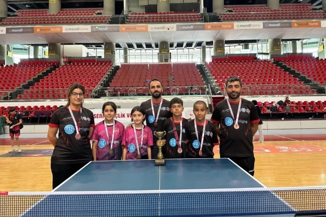 Merit Grup Real Mardin Spor Kulübü namağlup lider