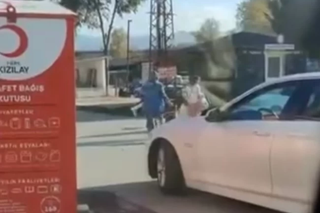 Akçakoca'da Kızılay kabininde akıl almaz görüntü