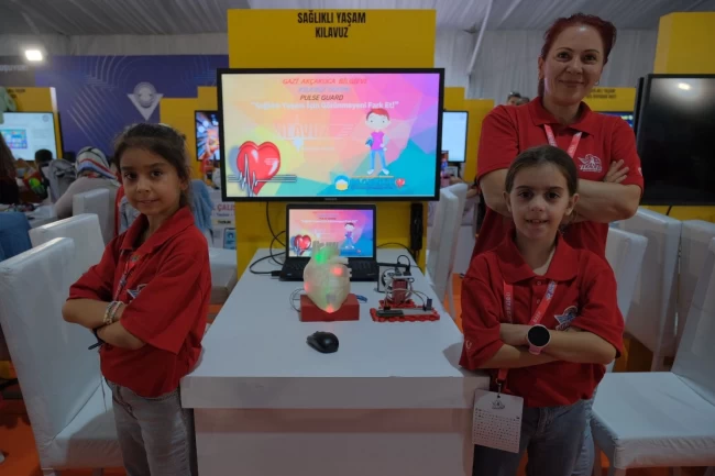 Kocaeli'nin genç dahileri TEKNOFEST'te ses getirdi