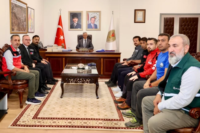 Kahramanmaraş Afet ve Acil Durum Platformu'ndan Vali Ünlüer'e ziyaret