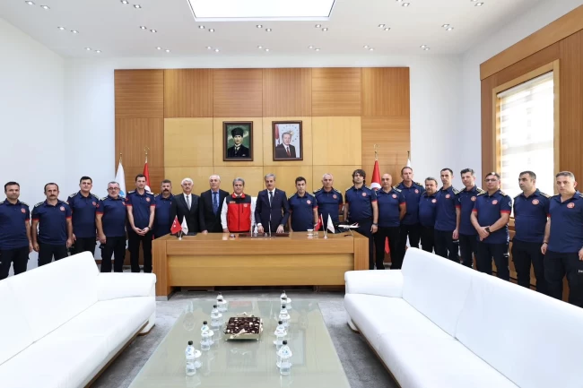 Sakarya Başkan Alemdar'dan itfaiye teşkilatına teşekkür