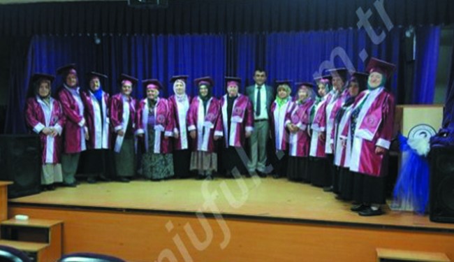 NİNELER KEP ATTI!..