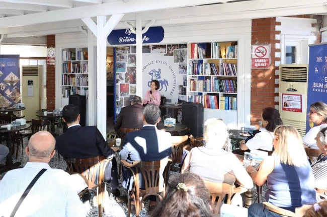 DEÜ Bilim Kafe'de 'Sağlık ve Bilim' buluştu