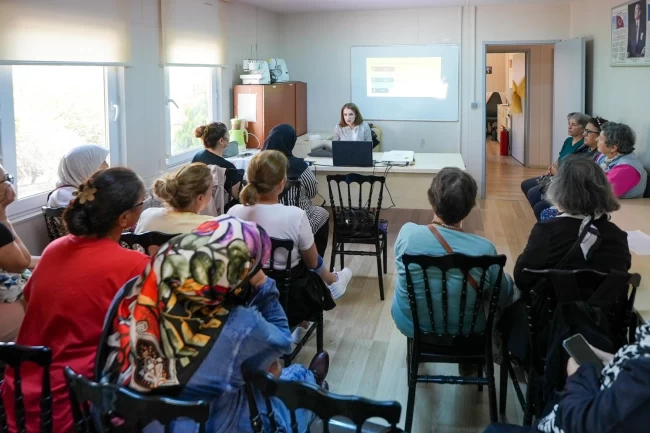 İstanbul'da kadınlara dijital destek