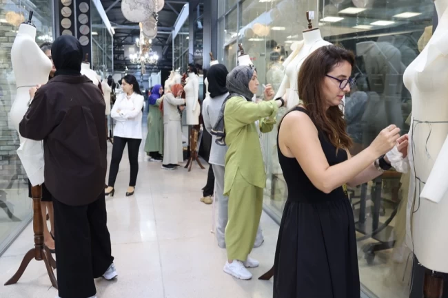 Moda Akademisi'nde adaylar yeteneklerini sergiledi