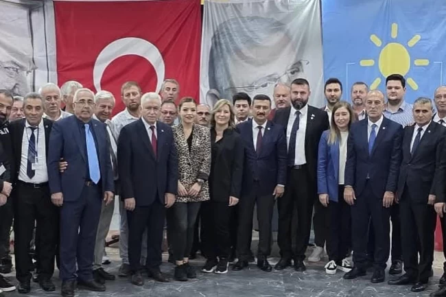 İYİ Parti Mudanya'da Erdönmez yeniden başkan