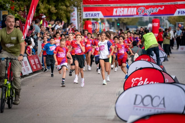 12. Eker I Run Bursa'da büyük bir spor şölenine dönüştü