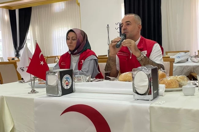 Türk Kızılayı Artuklu Şubesi'nden istişare ilgisi