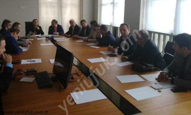 GAZETECİLER KÜLLİYE'DE..