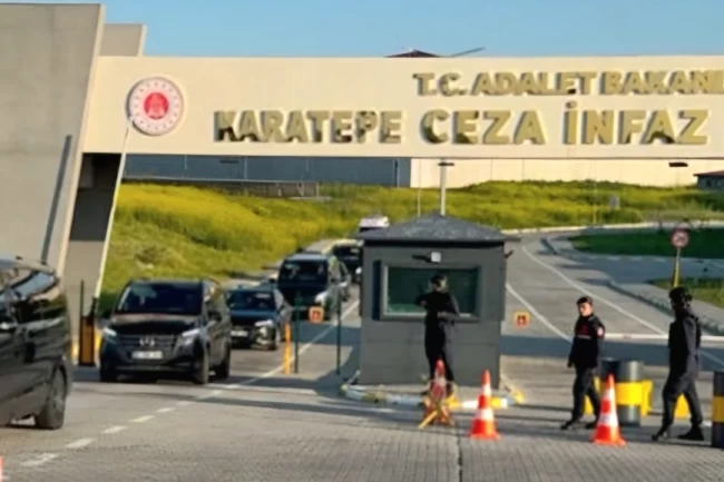 Çorlu Karatepe Cezaevi'nde saldırı! Bakan Tunç'tan 'geçmiş olsun'