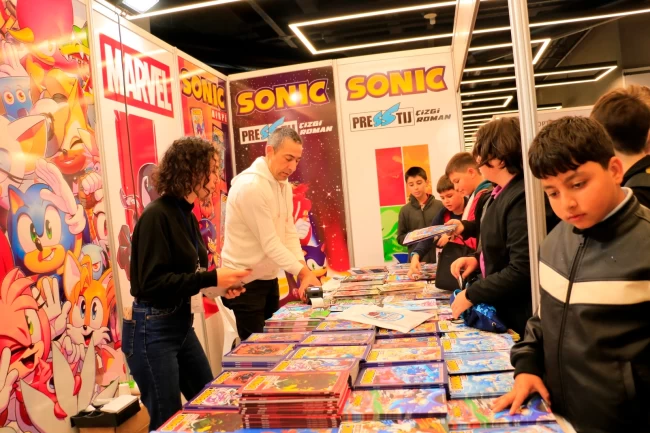 Kitap Fuarı'nda çocukların çizgi roman sevgisi