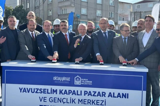 Bursa Yıldırım'a dev yatırım... Yavuzselim Kapalı Pazar Alanı ve Gençlik Merkezi'nin temeli atıldı