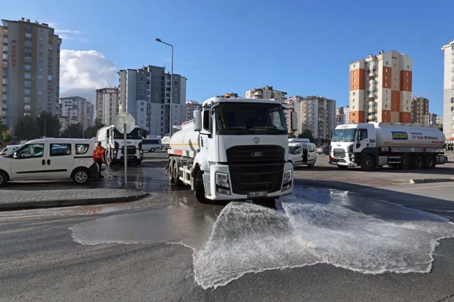 Kayseri Talas'ta "Belediye Mahallemizde"de sıra Yenidoğan'da